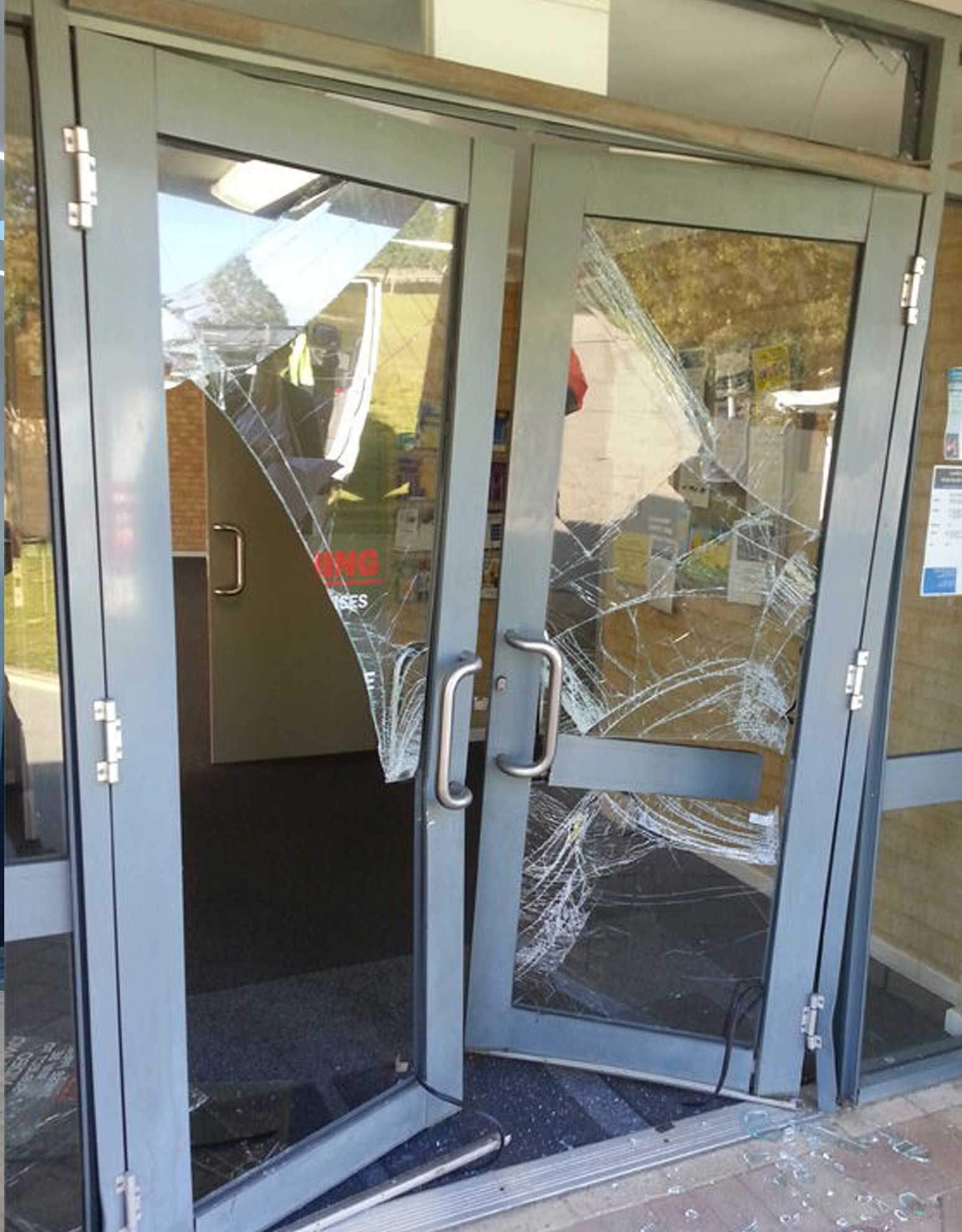 Glass-Door-Repair9 Glass-Door-Repair9